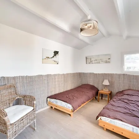 Vakantiehuis Maison Avec Jardin A 200m De La La Cantine La Guérinière