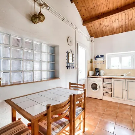 Maison Avec Jardin A 200m De La La Cantine Дом отдыха *