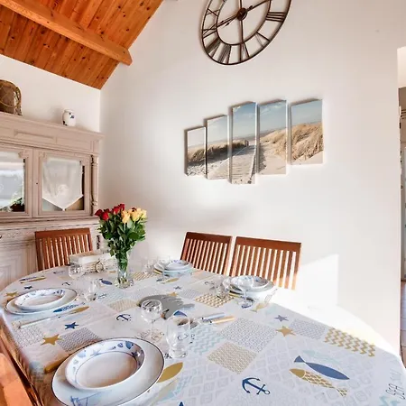 Maison Avec Jardin A 200m De La La Cantine بيت للعطل La Guérinière